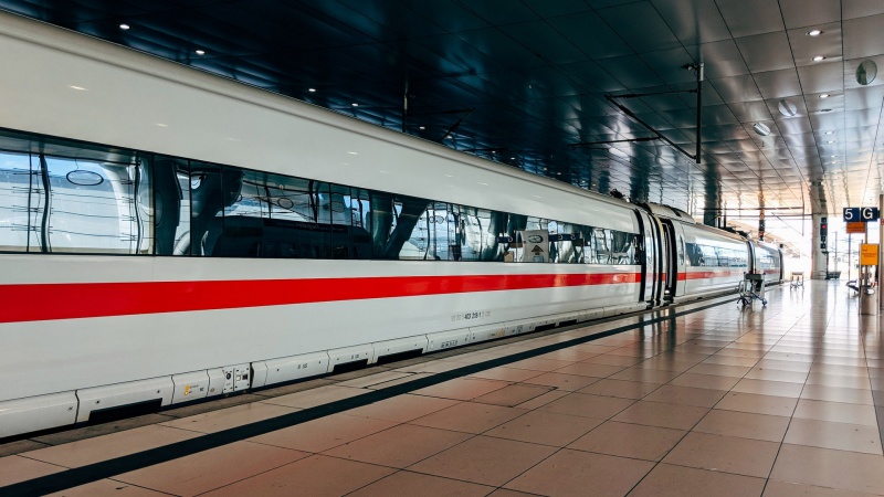 Vokietijoje mažėja traukinių bilietų kainos