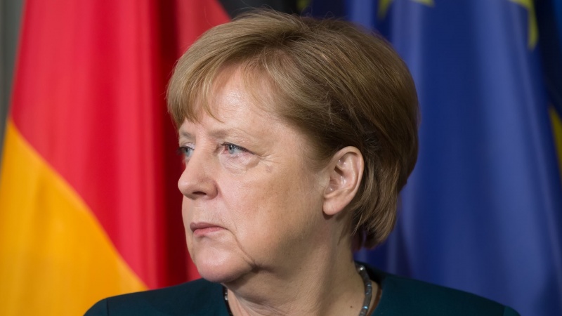 A. Merkel planai nedelsiant skelbti dviejų savaičių karantiną pritarimo nesulaukė