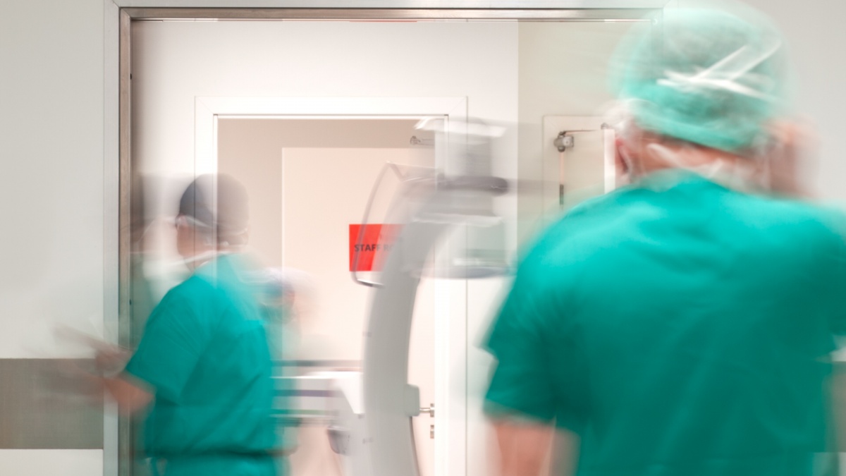 Vokietijoje po pertraukos vėl auga COVID pacientų skaičius ligoninėse