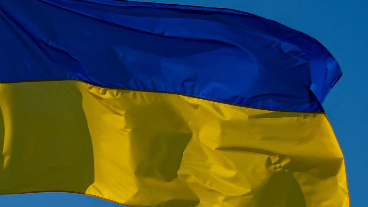 Keistas Berlyno sprendimas: uždraudė Ukrainos vėliavas
