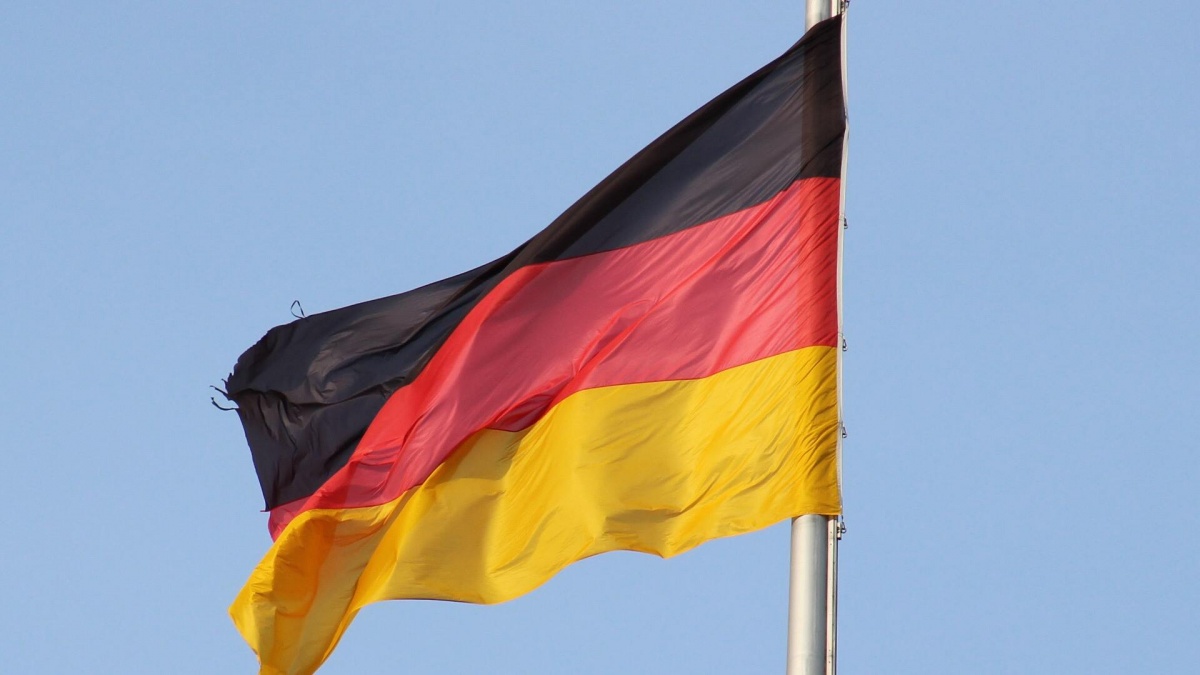 Vokietija suteikė pilietybę dešimtims tūkstančių užsieniečių