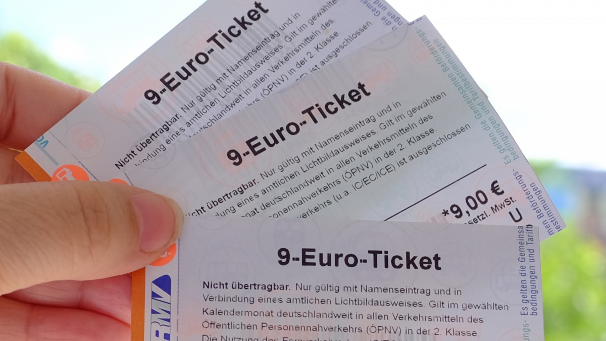9 eurų bilieto paklausa Vokietijoje - milžiniška
