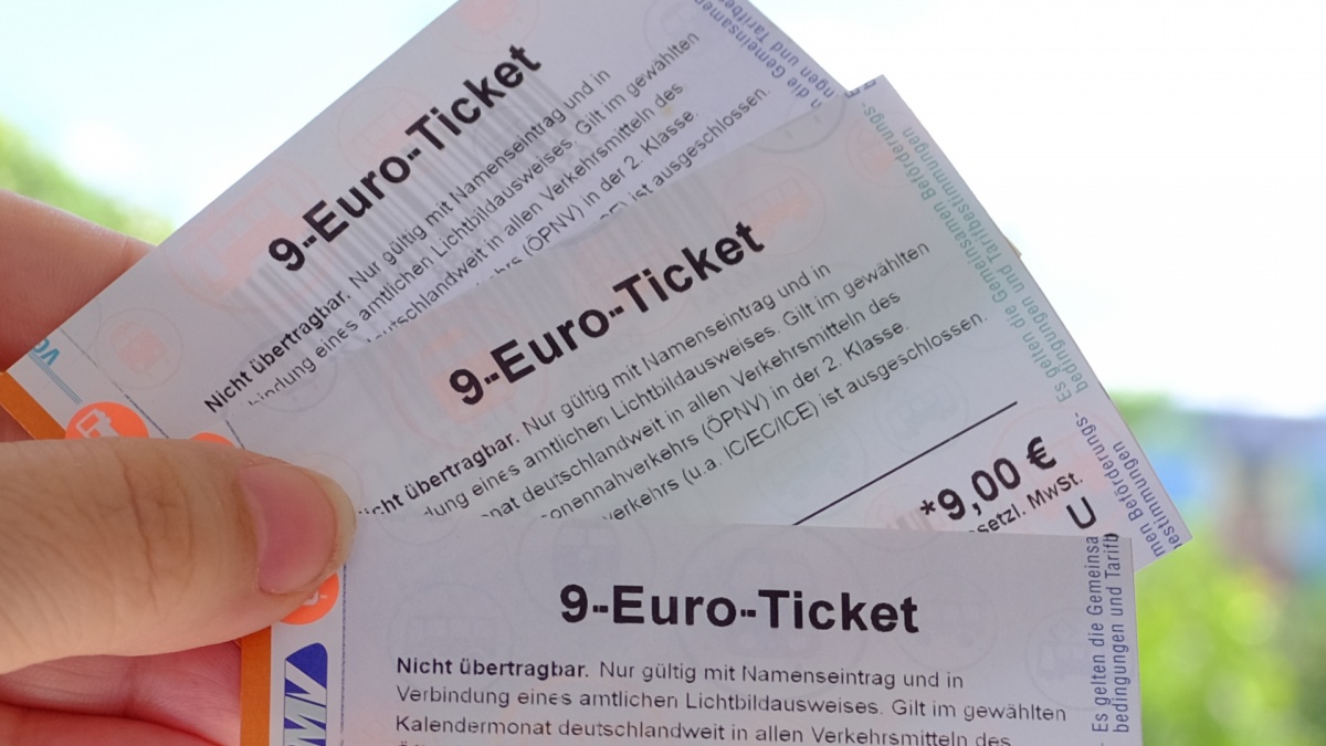 Įvedus 9 eurų bilietą, Vokietijoje sumažėjo spūsčių