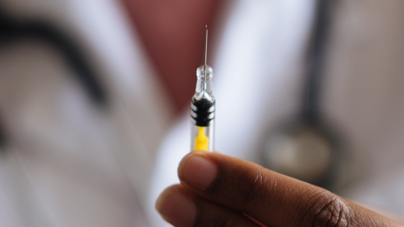 Vokietijos vyriausybė žada: vakcina nuo koronaviruso bus prieinama visiems