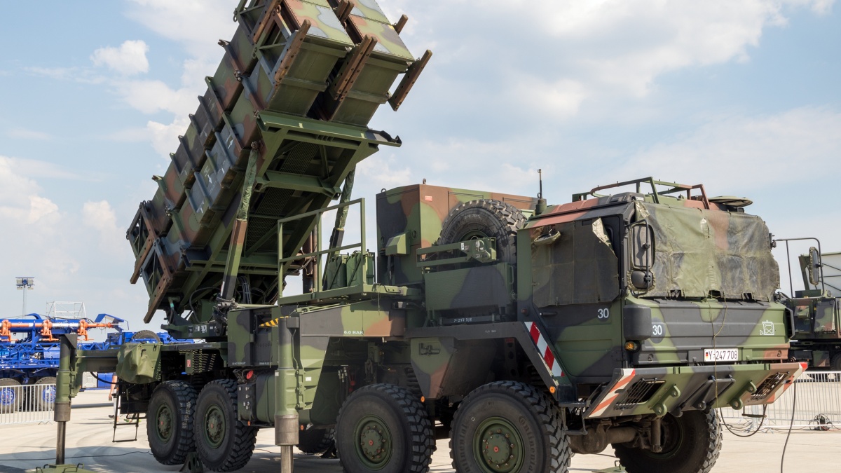 Vokietija pasirengusi perduoti Lenkijai oro gynybos sistemą „Patriot“