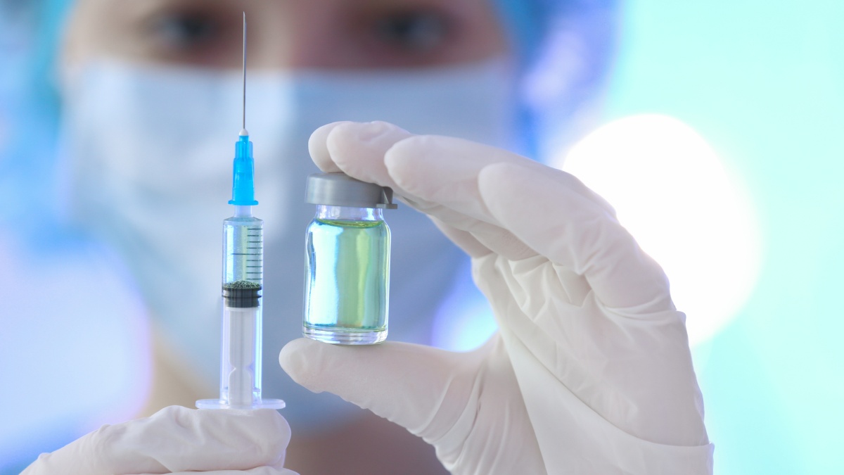 Vokietijoje neliks privalomos vakcinacijos nuo koronaviruso sveikatos sektoriaus darbuotojams