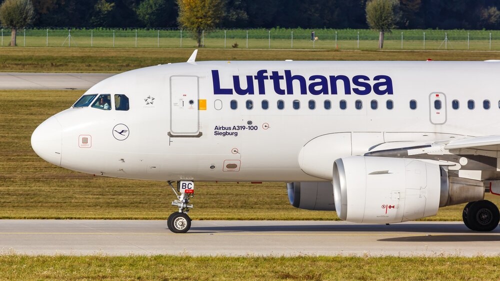 Oro linijų streikas paveiks 100 tūkst. keleivių Vokietijoje