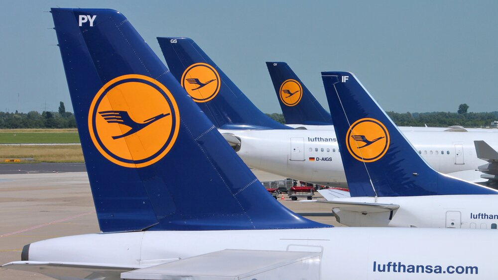 Vokietijoje ir vėl streikuos „Lufthansa“ oro linijų darbuotojai