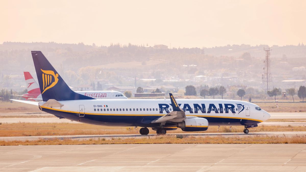 „Ryanair“ perpus sumažins skrydžių skaičių į ir iš Berlyno
