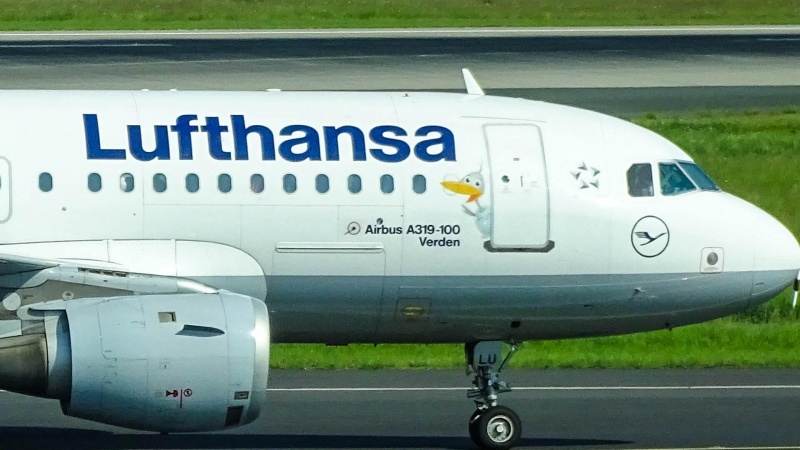 „Lufthansa“ trina rankomis: skrydžių rezervacijų šventiniu laikotarpiu padaugėjo keliskart